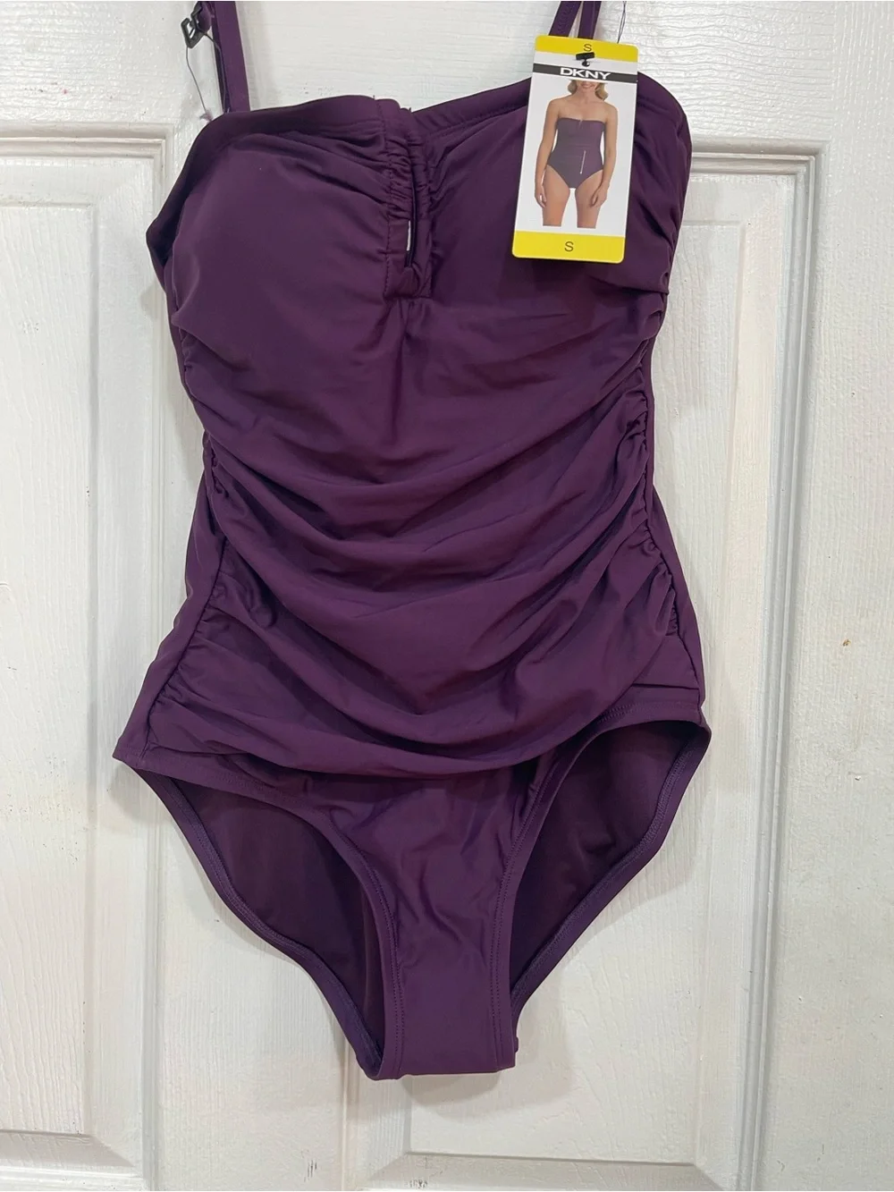 NWT DKNY women’s one piece swimsuit plum size small - Picture 12 of 16